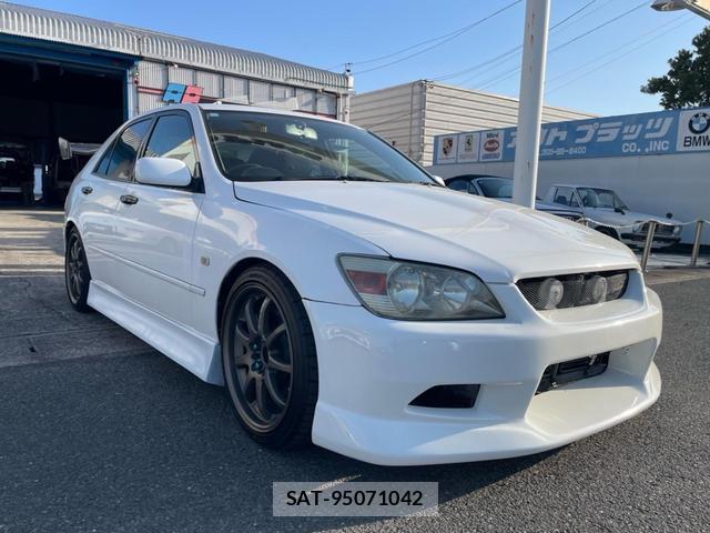 Toyota ALTEZZA 2000-09 8330662-5