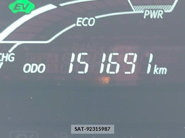 Toyota AQUA 2015-07 8328344-9