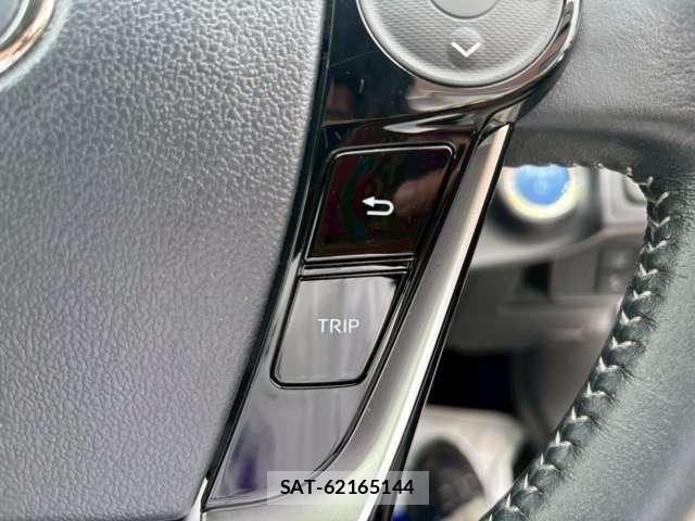 Toyota AQUA 2019-08 8328741-13