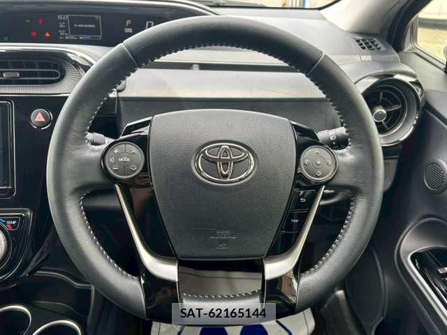 Toyota AQUA 2019-08 8328741-8