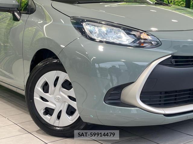 Toyota AQUA 2023-07 8328873-11