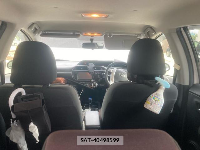 Toyota AQUA 2015-09 8328914-8