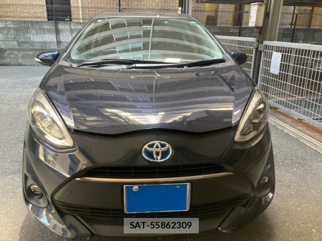 Toyota AQUA 2017-09 8329159-0