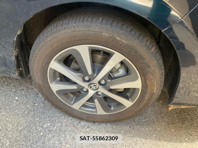 Toyota AQUA 2017-09 8329159-13