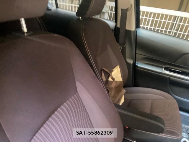 Toyota AQUA 2017-09 8329159-14