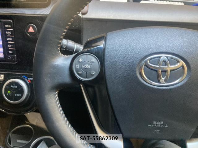 Toyota AQUA 2017-09 8329159-17