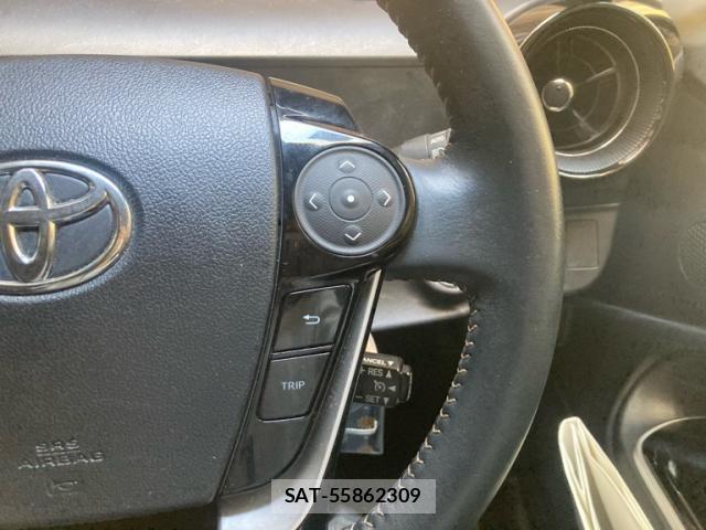 Toyota AQUA 2017-09 8329159-18
