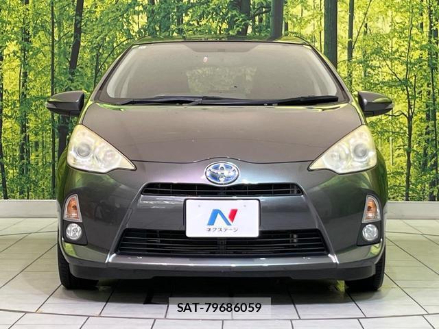 Toyota AQUA 2013-10 8329162-13