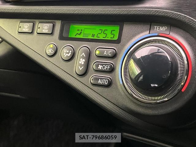 Toyota AQUA 2013-10 8329162-5