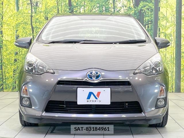 Toyota AQUA 2013-11 8329479-12