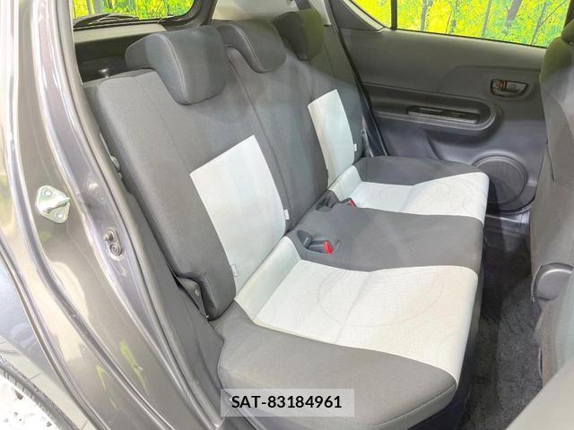 Toyota AQUA 2013-11 8329479-7