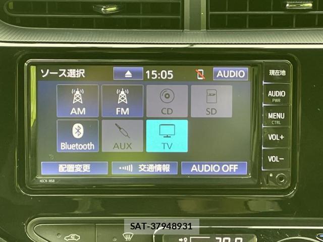 Toyota AQUA 2019-07 8329603-11