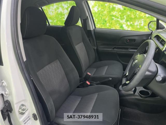 Toyota AQUA 2019-07 8329603-3