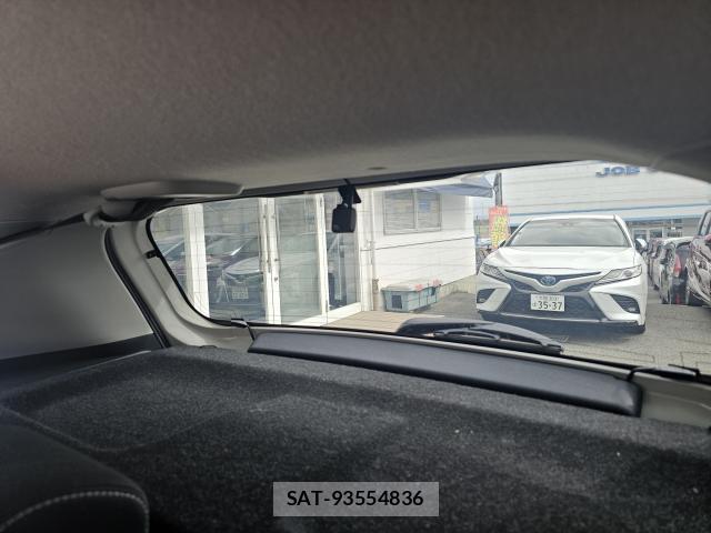 Toyota AQUA 2020-07 8329818-10