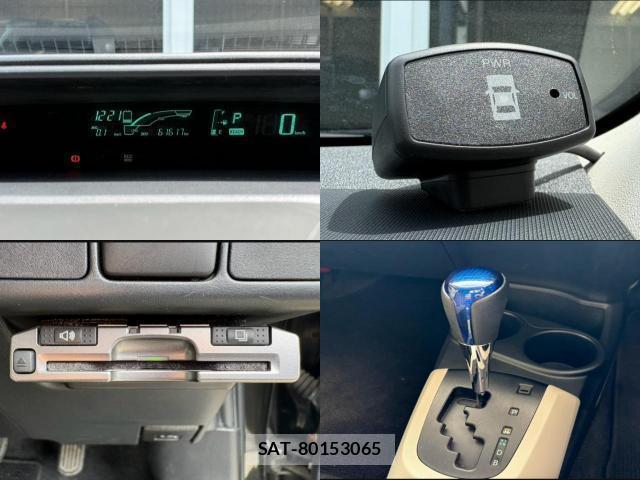 Toyota AQUA 2013-09 8329947-6