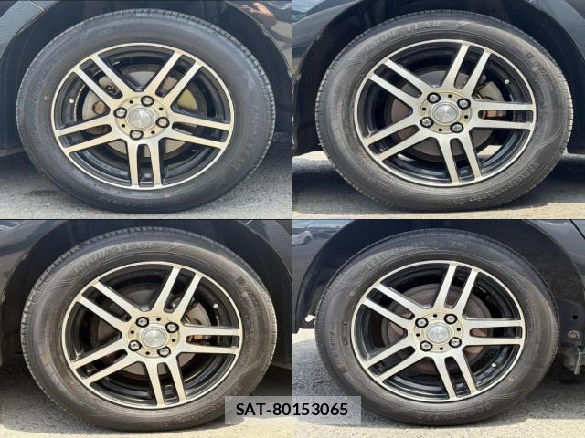 Toyota AQUA 2013-09 8329947-8