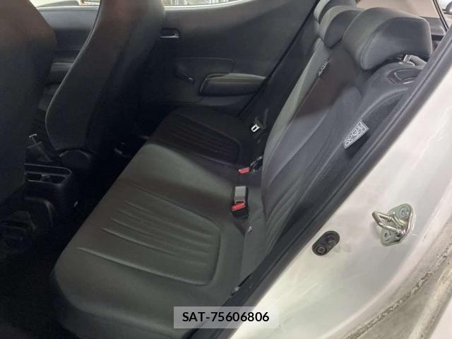 Toyota AQUA 2021-09 8330101-11