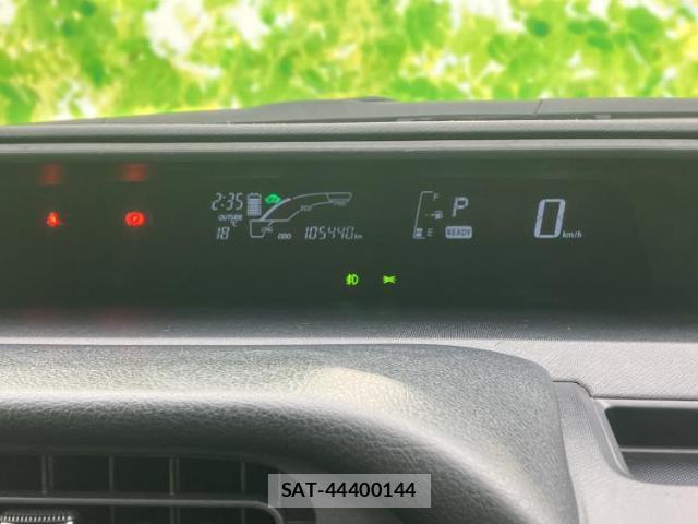 Toyota AQUA 2016-10 8330421-14