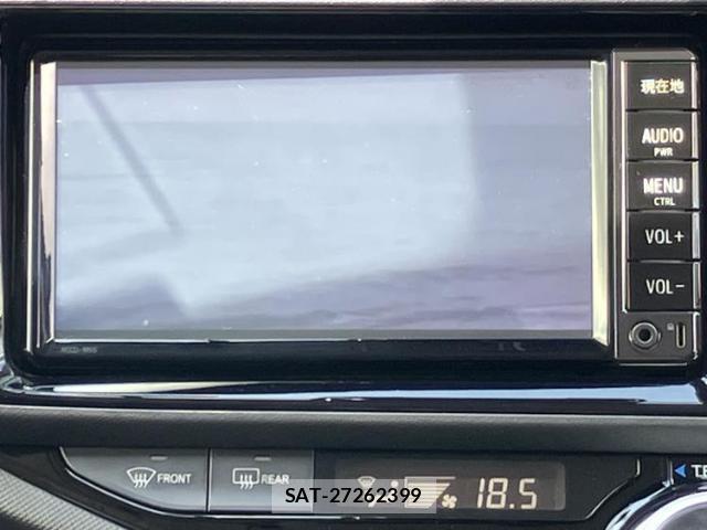 Toyota AQUA 2017-03 8330654-12