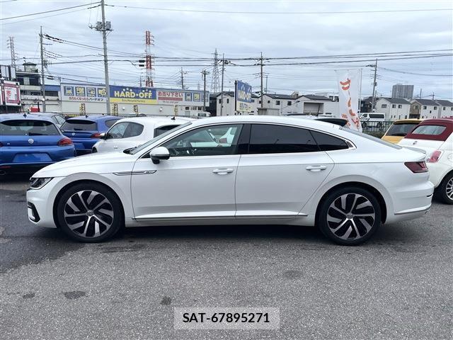 VolksWagen ARTEON 2017-11 8328539-10