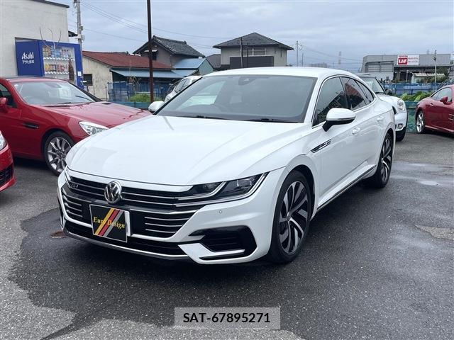 VolksWagen ARTEON 2017-11 8328539-12