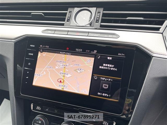 VolksWagen ARTEON 2017-11 8328539-4