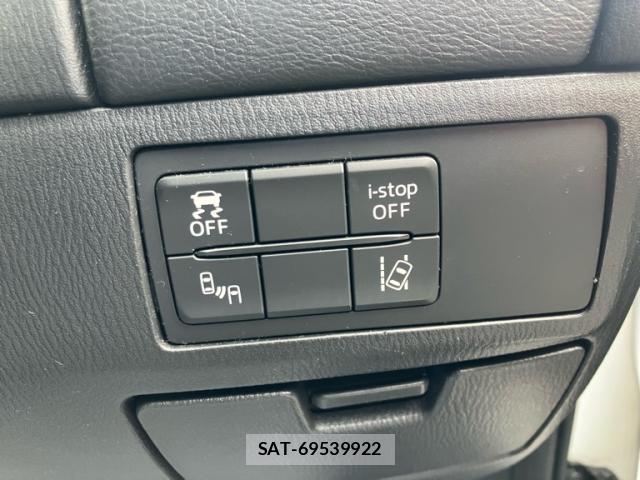 Mazda ATENZA 2015-03 8329629-8