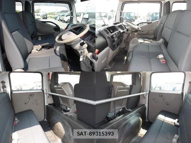Nissan ATLAS 2017-07 8328459-4