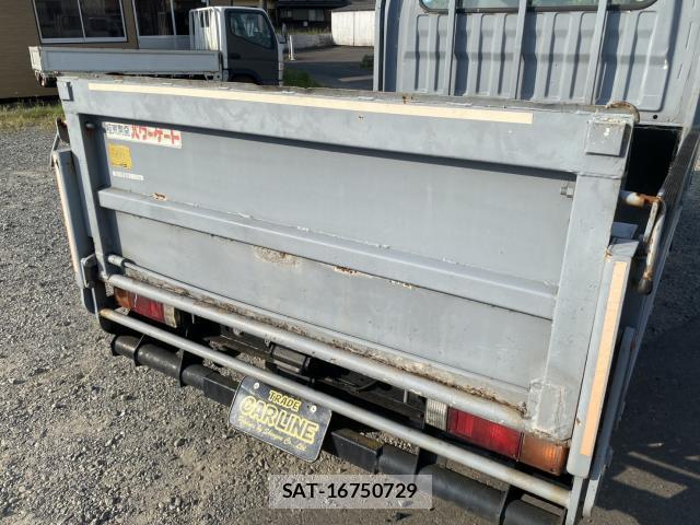 Nissan ATLAS 1996-09 8330679-11