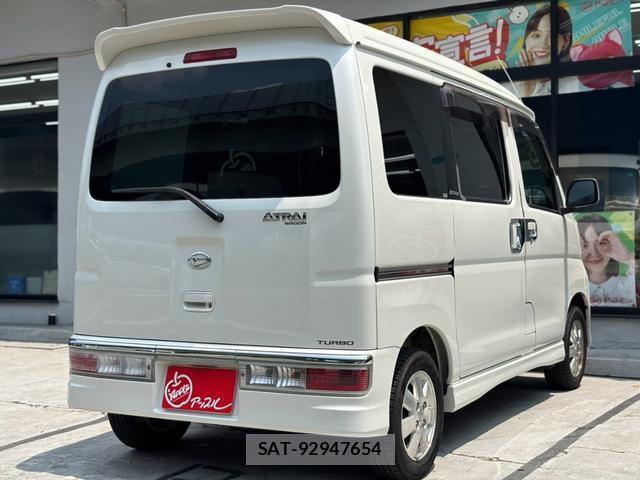 Daihatsu ATRAI WAGON 2010-10 8329995-10