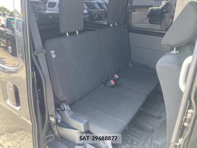 Daihatsu ATRAI 2022-03 8328448-13