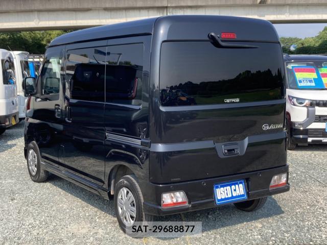 Daihatsu ATRAI 2022-03 8328448-5
