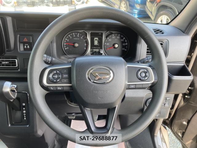 Daihatsu ATRAI 2022-03 8328448-8