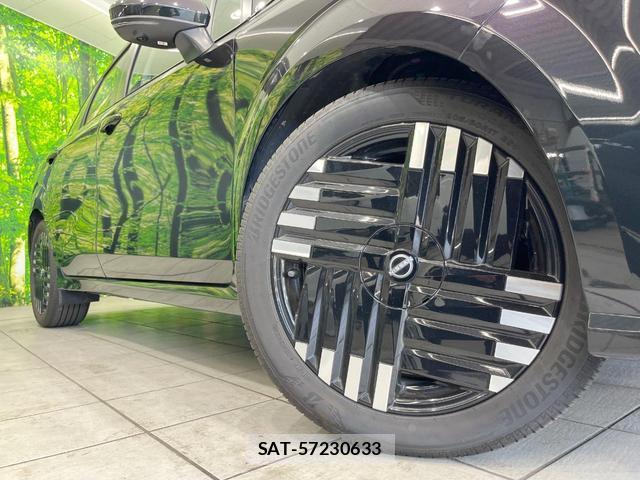 Nissan AURA 2024-11 8328770-12
