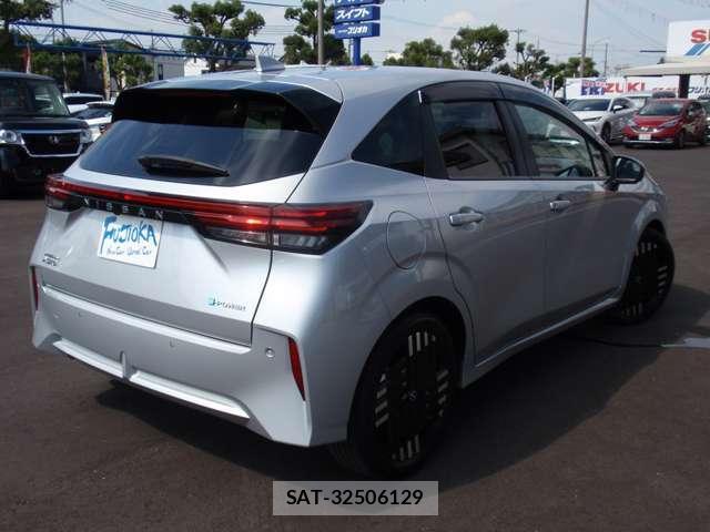 Nissan AURA 2024-07 8329027-2