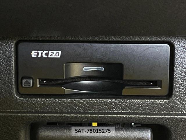 Nissan AURA 2021-08 8330181-4