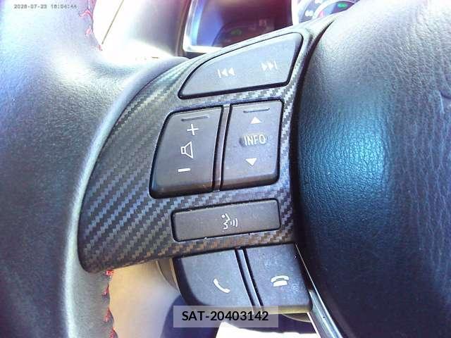 Mazda AXELA 2016-02 8328051-16