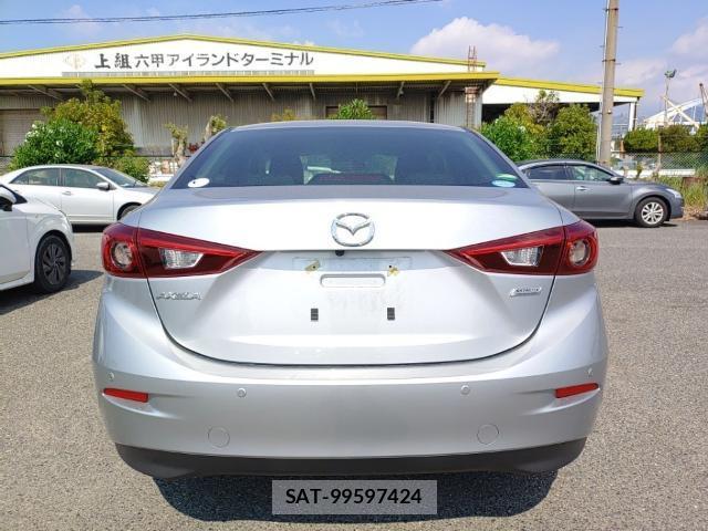 Mazda AXELA 2019-07 8328358-1