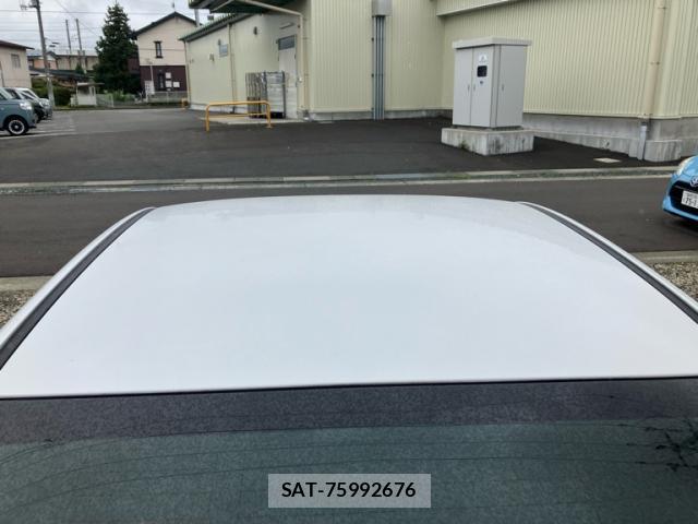 Mazda AXELA 2017-06 8328897-11