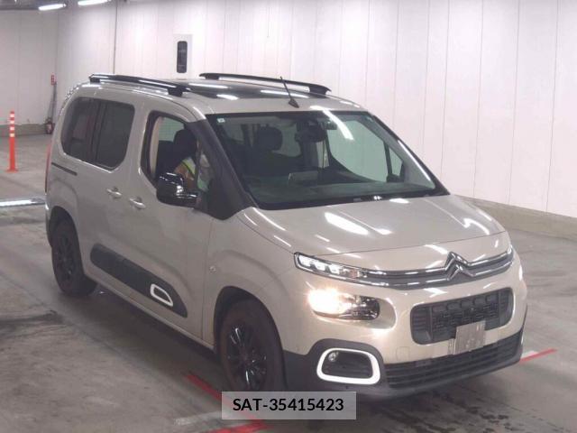 Citroen BERLINGO 2021-07 8330087-3