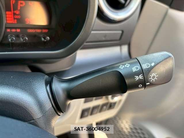 Daihatsu BOON 2017-10 8328739-10