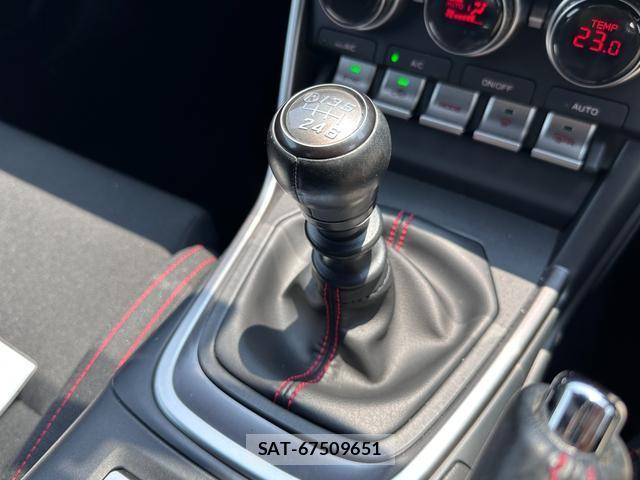 Subaru BRZ 2023-10 8329651-10