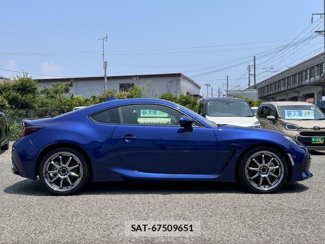 Subaru BRZ 2023-10 8329651-3