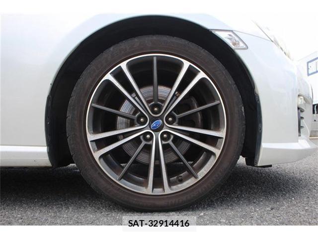 Subaru BRZ 2012-04 8329757-14