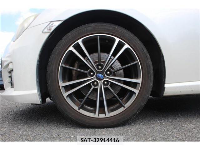 Subaru BRZ 2012-04 8329757-15