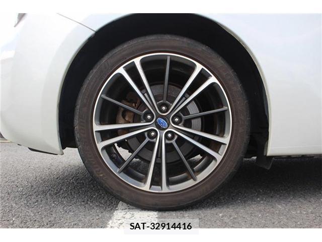 Subaru BRZ 2012-04 8329757-17