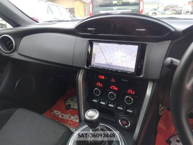Subaru BRZ 2015-06 8330217-12
