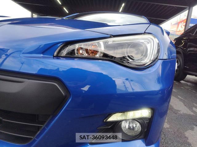 Subaru BRZ 2015-06 8330217-18