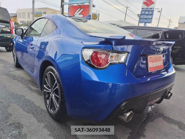 Subaru BRZ 2015-06 8330217-5