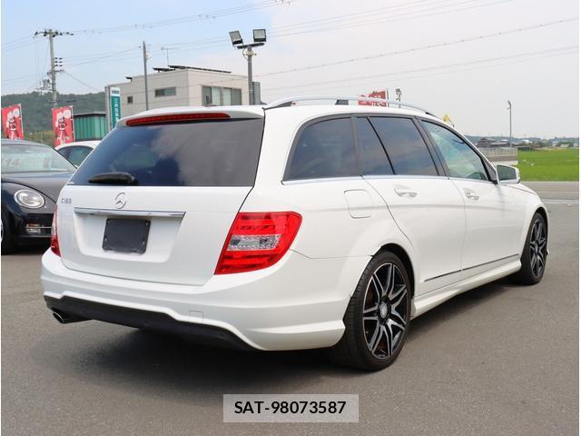 Mercedes Benz C-CLASS 2014-03 8329702-9